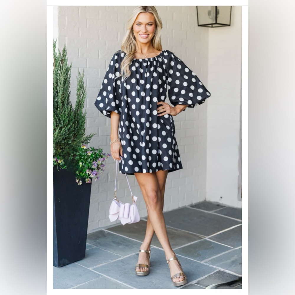 Black & White Giant Polka Dot Swing Dress | Large | Bubble Sleeves | NWT - Picture 2 of 10